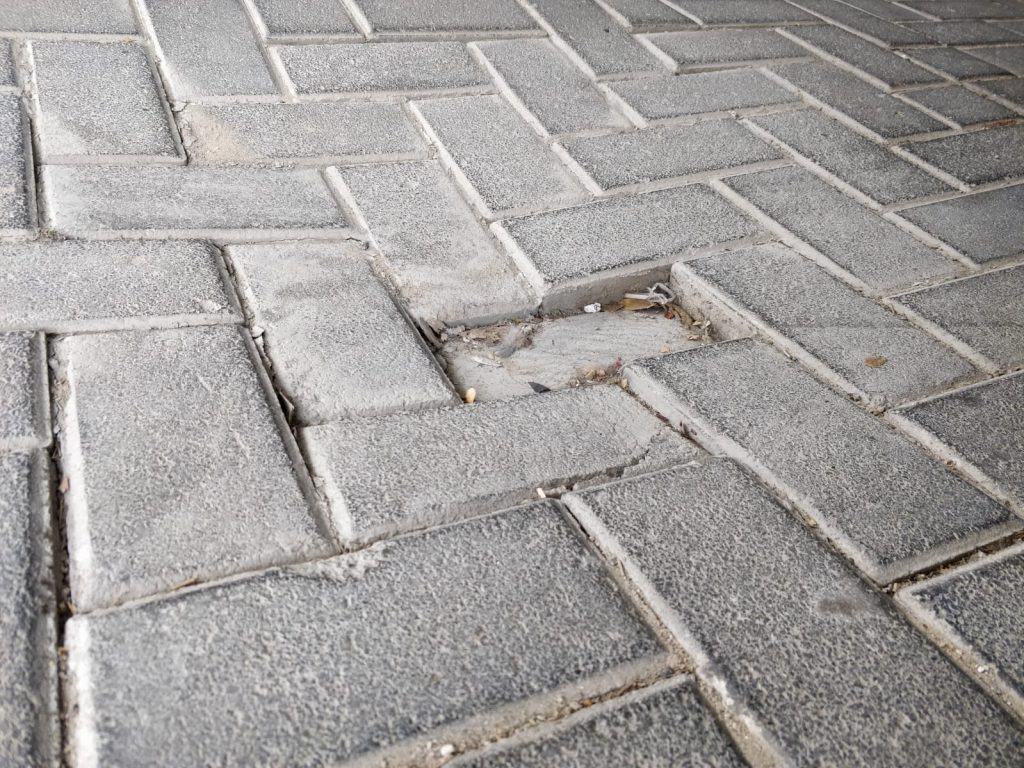 בולען - תחילת שקיעה שכבת מדרך